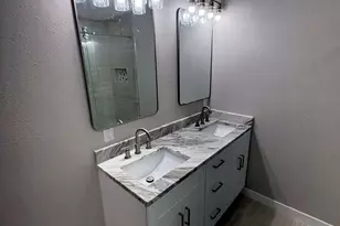 462 Ave B, Markham, TX 77456 - Photo 14