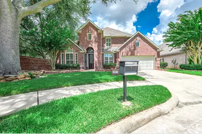 203 Bay Bridge Drive, Sugar Land, TX 77478 - Photo 4