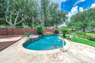 203 Bay Bridge Dr, Sugar Land, TX 77478 - Photo 50