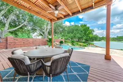 203 Bay Bridge Drive, Sugar Land, TX 77478 - Photo 44