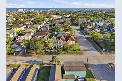 2523 Avenue M, Galveston, TX 77550 - Photo 24