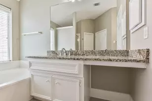 8326 Hunters Village Dr, Humble, TX 77346 - Photo 22