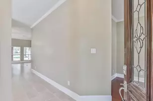 8326 Hunters Village Dr, Humble, TX 77346 - Photo 4