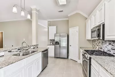 8326 Hunters Village Drive, Humble, TX 77346 - Photo 8