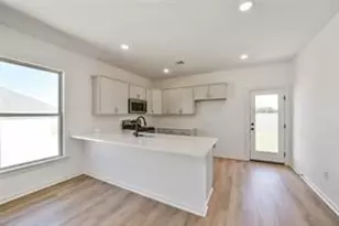 40741 Mostyn Lake Dr, Magnolia, TX 77354 - Photo 4