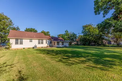 6438 Washington Street, Groves, TX 77619 - Photo 26