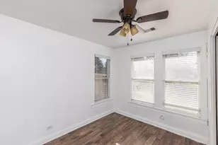 6438 Washington St, Groves, TX 77619 - Photo 20