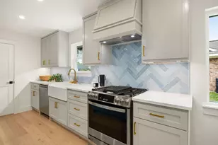 9703 Moorberry Ln, Houston, TX 77080 - Photo 16