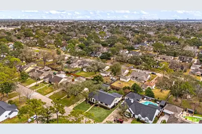9703 Moorberry Lane, Houston, TX 77080 - Photo 48
