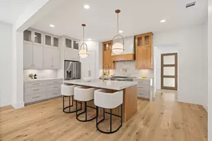 710 Waverly St, Houston, TX 77007 - Photo 4