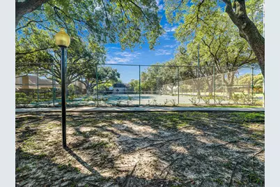 13833 Hollowgreen Drive, Houston, TX 77082 - Photo 34