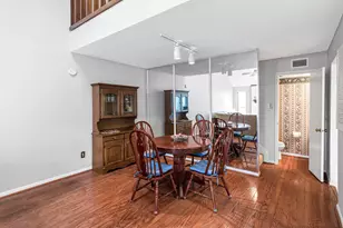 13833 Hollowgreen Dr, Houston, TX 77082 - Photo 14