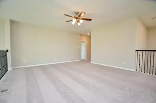 4711 Hollow Tree Dr, Sugar Land, TX 77479 - Photo 22