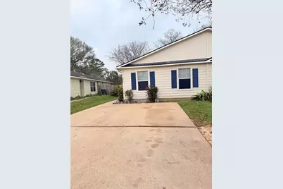 320 Willowick Street, Tomball, TX 77375 - Photo 2