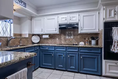 1203 Middlecreek Street, Friendswood, TX 77546 - Photo 10