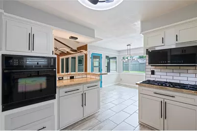 4034 Shady Springs Drive, Seabrook, TX 77586 - Photo 12