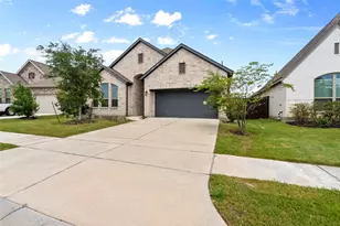 10115 MacLaren Dr, Iowa Colony, TX 77583 - Photo 2