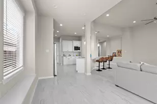 10115 MacLaren Dr, Iowa Colony, TX 77583 - Photo 4