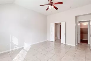 7226 Shaman Ln, Houston, TX 77083 - Photo 10