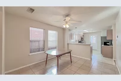 7226 Shaman Lane, Houston, TX 77083 - Photo 4