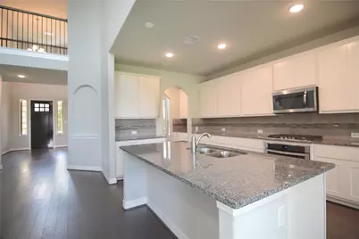 2072 Brookmont Drive, Conroe, TX 77301 - Photo 6