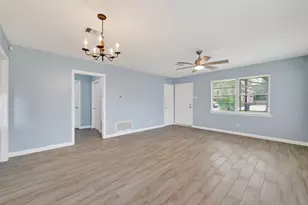 3428 Bradford St, Houston, TX 77025 - Photo 10