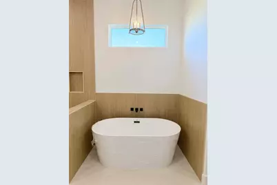 826 Angus Trail, Angleton, TX 77515 - Photo 8