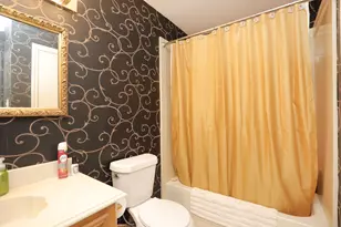 9810 Sugar Tree Ct, Houston, TX 77070 - Photo 22