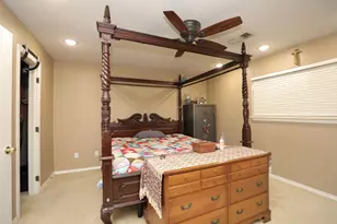 9810 Sugar Tree Ct, Houston, TX 77070 - Photo 14
