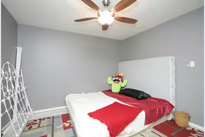 9810 Sugar Tree Court, Houston, TX 77070 - Photo 18