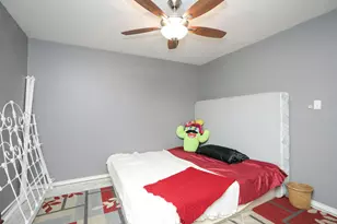 9810 Sugar Tree Ct, Houston, TX 77070 - Photo 18