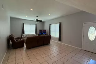 8380 Shady Ln, Bryan, TX 77808 - Photo 6