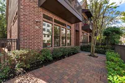 14 Riva Row, The Woodlands, TX 77380 - Photo 4