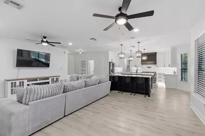 8472 Grand Lake Estates Drive, Montgomery, TX 77316 - Photo 16