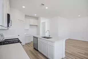 9715 Westminster Mnr Dr, Cypress, TX 77433 - Photo 4