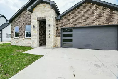 714 Autumn Lane, Livingston, TX 77351 - Photo 2