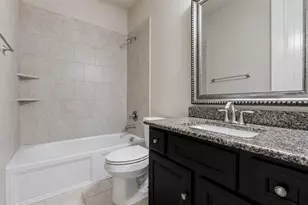 5303 Mesquite Willow Ln, Rosharon, TX 77583 - Photo 10