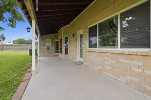 2017 Eastwind Dr, Deer Park, TX 77536 - Photo 34