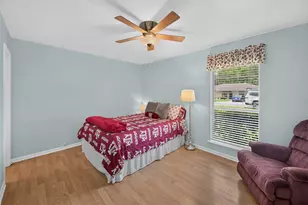 1320 W Palm Dr, Winnie, TX 77665 - Photo 18