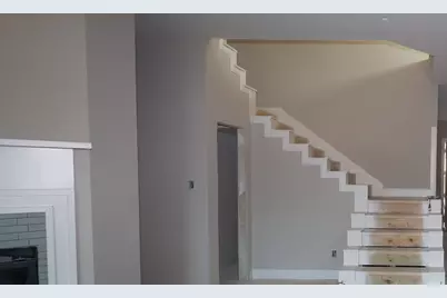 11927 Greenwood Drive, Mont Belvieu, TX 77523 - Photo 8