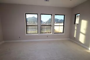 11927 Greenwood Dr, Mont Belvieu, TX 77523 - Photo 10