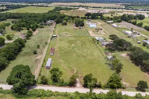 37116 Donigan Rd, Brookshire, TX 77423 - Photo 1