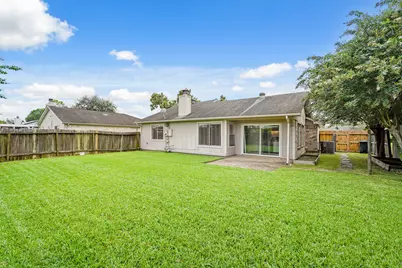 2911 Garden Lane, Sugar Land, TX 77479 - Photo 18