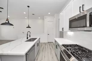 3010 Jensen Springs Ln, Houston, TX 77026 - Photo 18