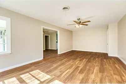 122 N Ringgold Street, West Columbia, TX 77486 - Photo 14