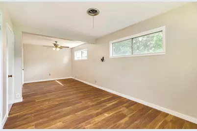 122 N Ringgold Street, West Columbia, TX 77486 - Photo 24