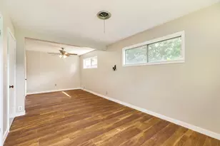 122 N Ringgold St, West Columbia, TX 77486 - Photo 24