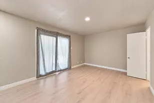 4040 San Felipe St, Houston, TX 77027 - Photo 8