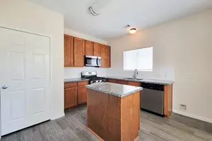 21818 Grassy Hill Ln, Spring, TX 77388 - Photo 12