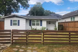 1207 Archer St, Houston, TX 77009 - Photo 1